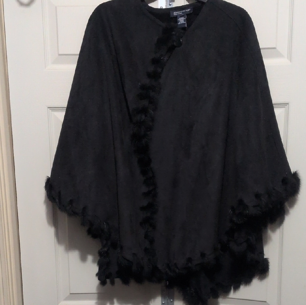 Jones New York Black Women's Cape with Fringe